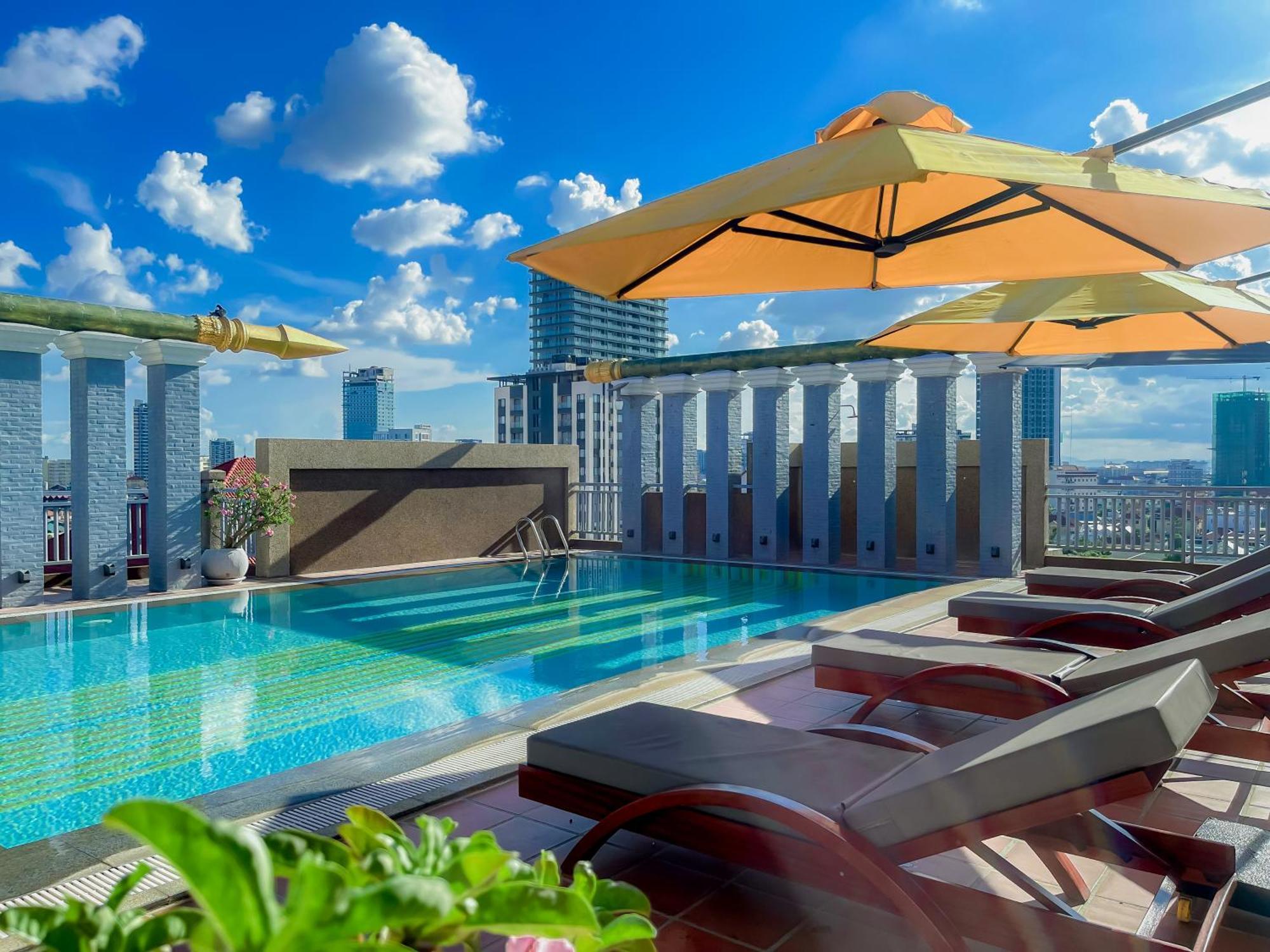 Jaya Suites Hotel Phnom Penh Eksteriør billede